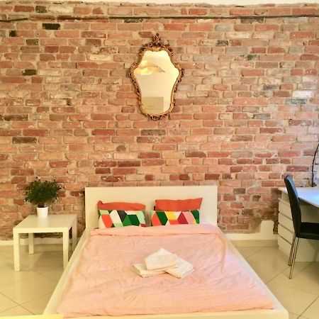 ワルシャワNowogrodzka Cozy Studioアパートメント エクステリア 写真